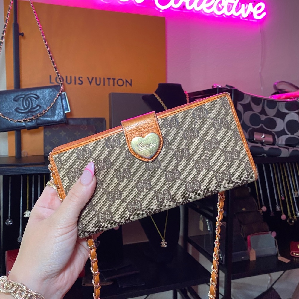 Gucci GG Canva Heart Long Wallet